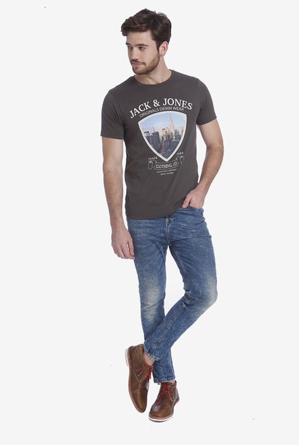 Jack & Jones Raven Graphic T Shirt Jack & Jones Raven Graphic T Shirt
