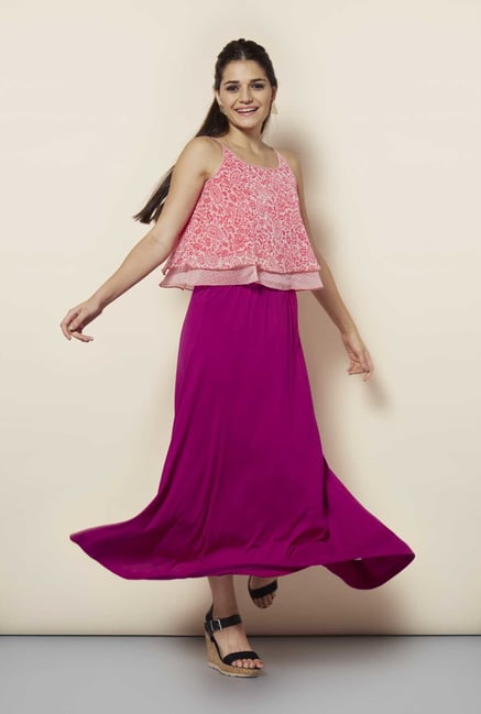 109 F Pink Printed Crop Top 109 F Pink Printed Crop Top