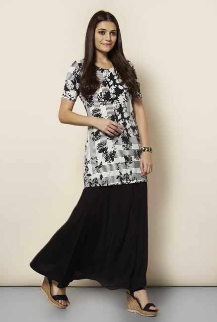 109 F Multicolor Printed Tunic 109 F Multicolor Printed Tunic