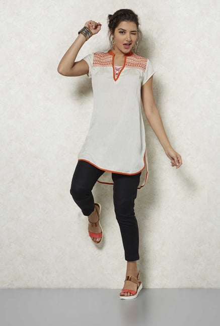 Fusion Beats White Ethnic Tunic Fusion Beats White Ethnic Tunic