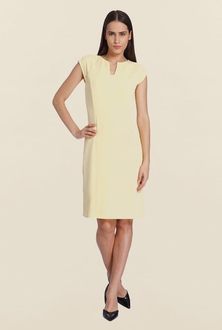 Vero Moda Yellow Solid Dress Vero Moda Yellow Solid Dress