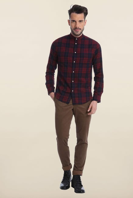 Jack & Jones Navy And Maroon Checks Casual Shirt Jack & Jones Navy And Maroon Checks Casual Shirt