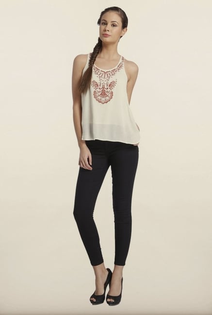 Only Bone White Embroidered Top Only Bone White Embroidered Top