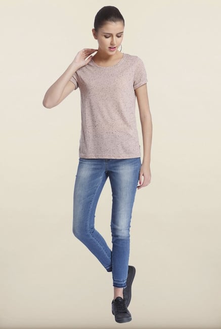 Only Mahogany Rose Printed T-Shirt Only Mahogany Rose Printed T-Shirt