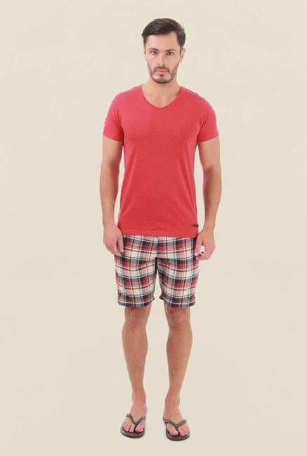 Jack & Jones Red Solid V-Neck T-Shirt Jack & Jones Red Solid V-Neck T-Shirt