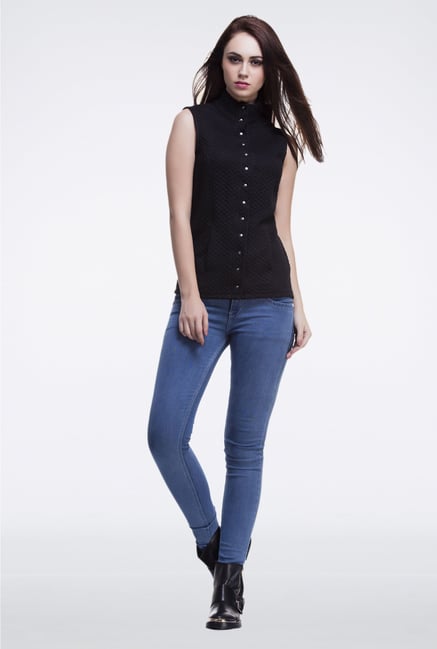 Femella Black Sleeveless Quilted Jacket Femella Black Sleeveless Quilted Jacket