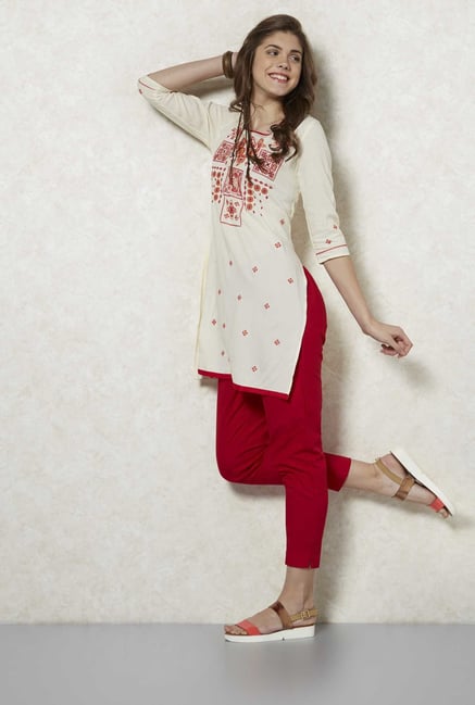 Fusion Beats Birch Embroidered Kurta Fusion Beats Birch Embroidered Kurta