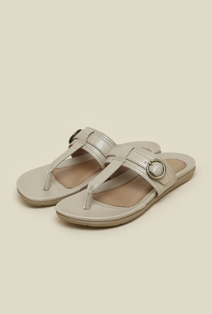 La Briza Beige Flat Sandals La Briza Beige Flat Sandals