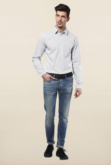 Jack & Jones White Pin Stripes Slim Fit Casual Shirt Jack & Jones White Pin Stripes Slim Fit Casual Shirt