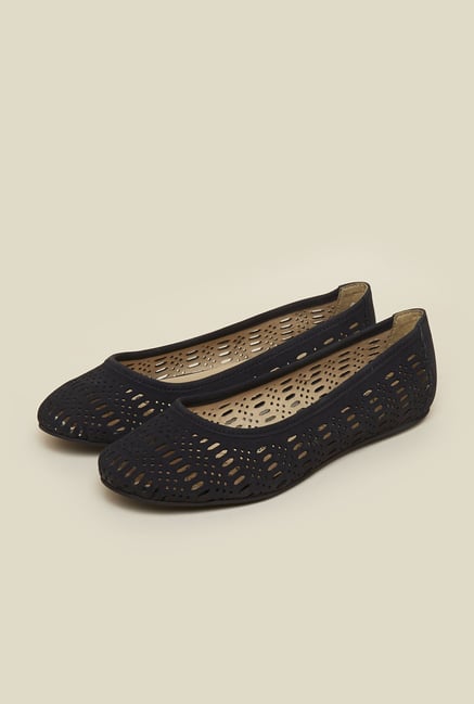 La Briza Black Flat Ballerinas La Briza Black Flat Ballerinas