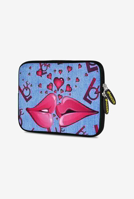 Amzer 10.5 Inch Neoprene Sleeve - Love Lips Amzer 10.5 Inch Neoprene Sleeve - Love Lips