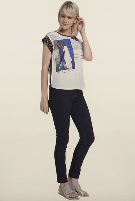 Vero Moda Snow White Printed T-Shirt Vero Moda Snow White Printed T-Shirt