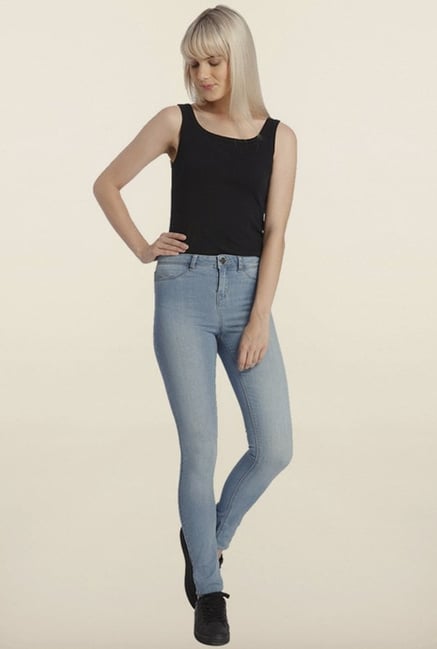 Vero Moda Light Blue Solid Jeans Vero Moda Light Blue Solid Jeans