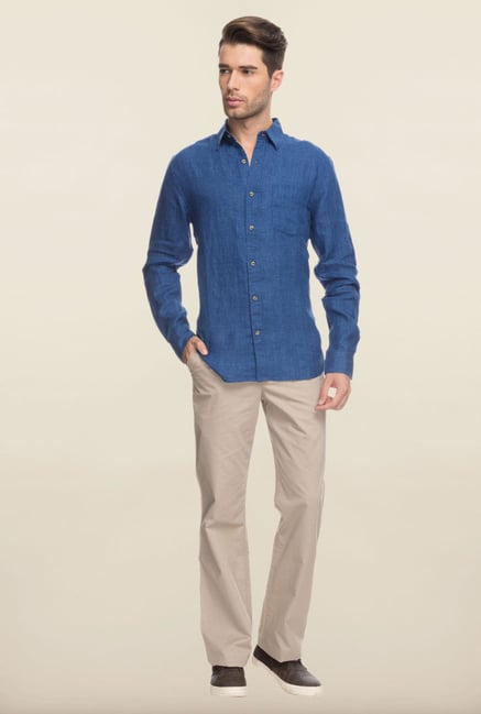Cottonworld Blue Solid Slim Fit Casual Shirt Cottonworld Blue Solid Slim Fit Casual Shirt
