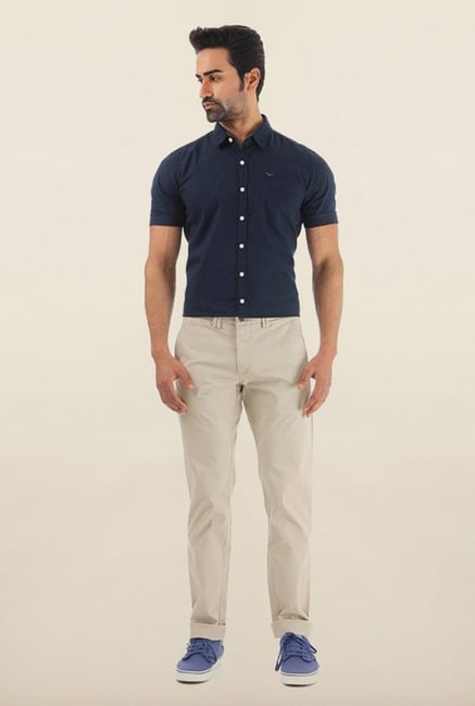 Shapes Beige Solid Slim Fit Chinos Shapes Beige Solid Slim Fit Chinos