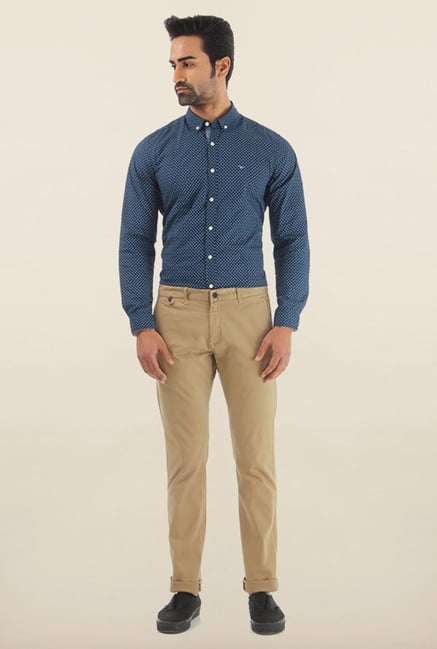 Shapes Khaki Solid Slim Fit Chinos Shapes Khaki Solid Slim Fit Chinos