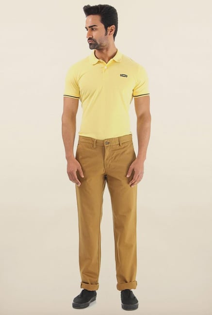 Shapes Khaki Solid Slim Fit Cotton Chinos Shapes Khaki Solid Slim Fit Cotton Chinos