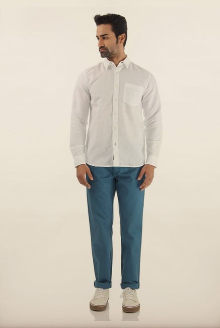 Shapes Blue Solid Slim Fit Chinos Shapes Blue Solid Slim Fit Chinos
