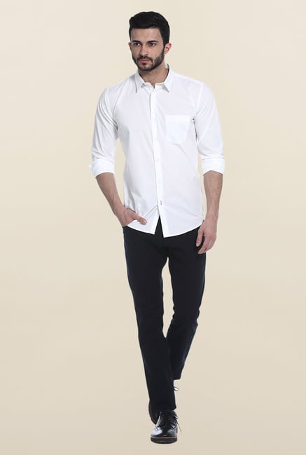 Basics White Solid Slim Fit Casual Shirt Basics White Solid Slim Fit Casual Shirt