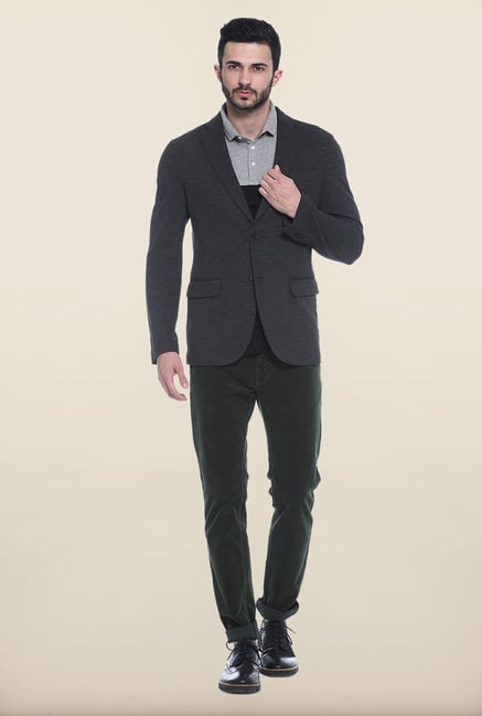 Basics Green Solid Straight Fit Chinos Basics Green Solid Straight Fit Chinos