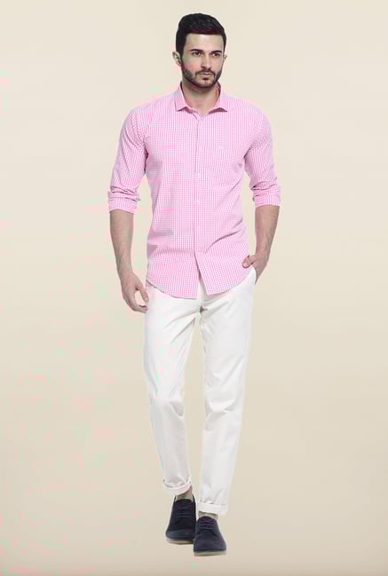 Basics Off-White Solid Straight Fit Cotton Chinos Basics Off-White Solid Straight Fit Cotton Chinos