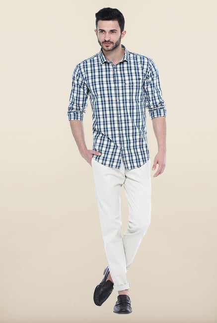 Basics White And Blue Checks Cotton Casual Shirt Basics White And Blue Checks Cotton Casual Shirt