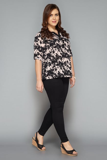Gia Black Solid Jeans Gia Black Solid Jeans