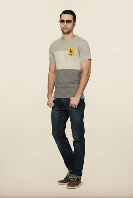 Peter England Grey Solid T-Shirt Peter England Grey Solid T-Shirt