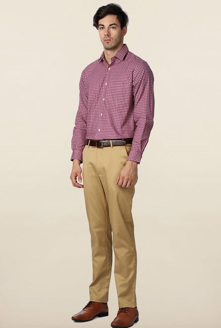 Peter England Maroon Checks Casual Shirt Peter England Maroon Checks Casual Shirt