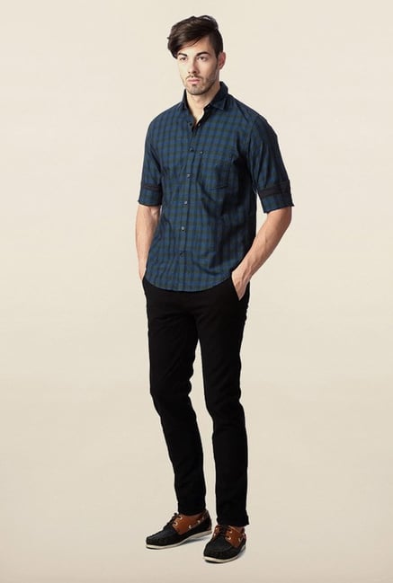 Peter England Navy Checks Slim Fit Casual Shirt Peter England Navy Checks Slim Fit Casual Shirt