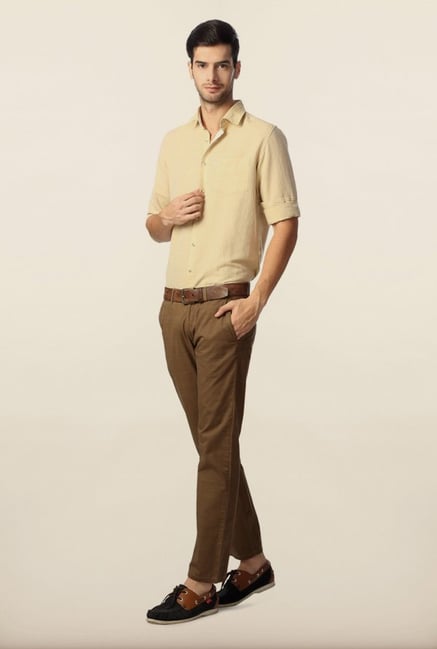 Peter England Beige Solid Casual Shirt Peter England Beige Solid Casual Shirt