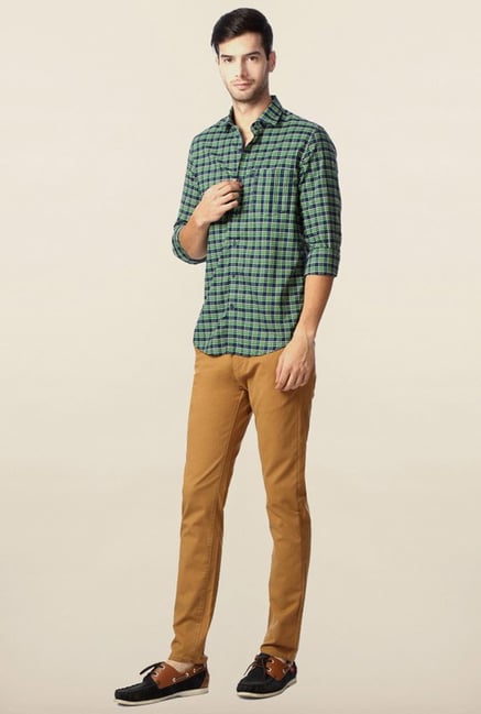 Peter England Green Checks Casual Shirt Peter England Green Checks Casual Shirt