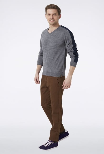 Peter England Grey Solid Sweater Peter England Grey Solid Sweater