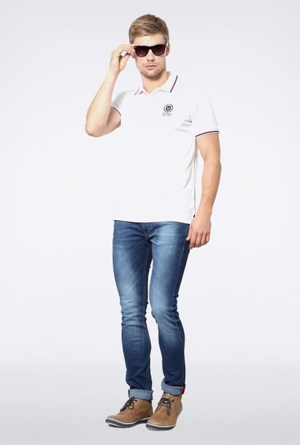 Allen Solly White Solid Polo T-Shirt Allen Solly White Solid Polo T-Shirt