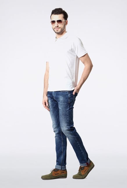 Allen Solly White Solid Polo T-Shirt Allen Solly White Solid Polo T-Shirt
