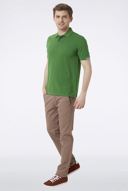 Peter England Green Solid Polo T-Shirt Peter England Green Solid Polo T-Shirt