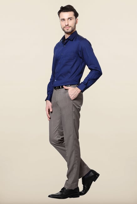 Peter England Navy Solid Cotton Formal Shirt Peter England Navy Solid Cotton Formal Shirt