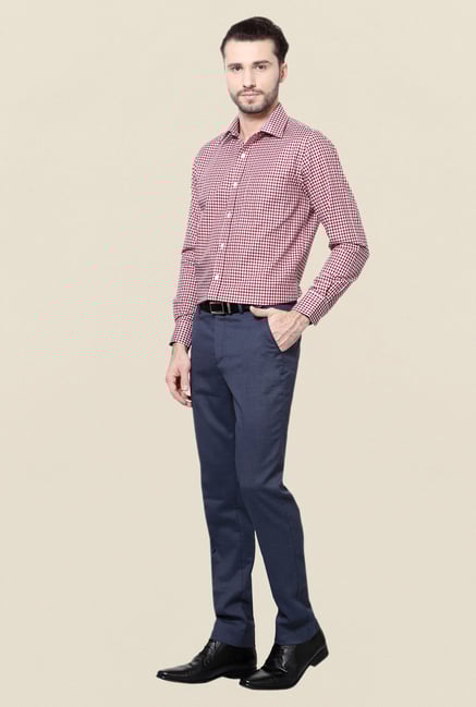 Peter England Red & White Checks Cotton Formal Shirt Peter England Red & White Checks Cotton Formal Shirt
