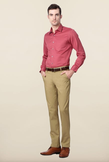 Peter England Pink Solid Slim Fit Shirt Peter England Pink Solid Slim Fit Shirt