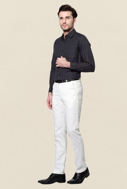 Peter England Black Checks Formal Shirt Peter England Black Checks Formal Shirt