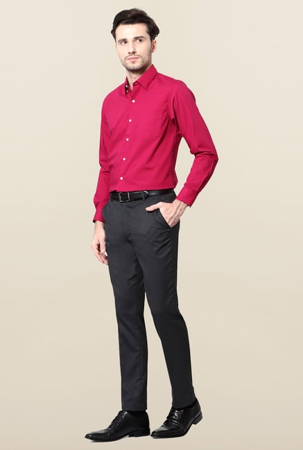 Peter England Pink Solid Slim Fit Formal Shirt Peter England Pink Solid Slim Fit Formal Shirt