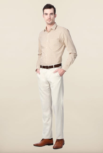 Peter England Beige Cotton Slim Fit Formal Shirt Peter England Beige Cotton Slim Fit Formal Shirt