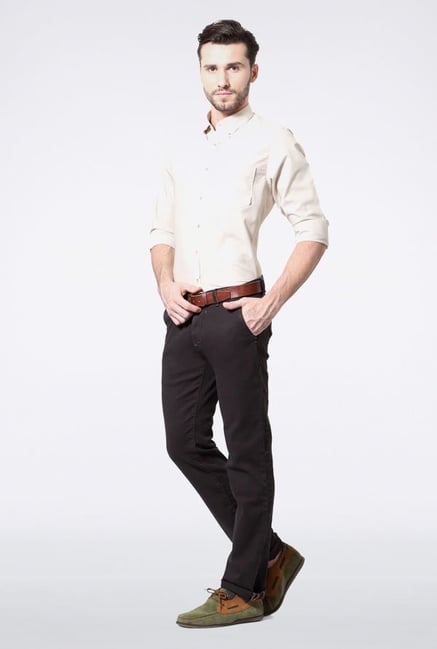 Peter England Beige Solid Slim fit Casual Shirt Peter England Beige Solid Slim fit Casual Shirt