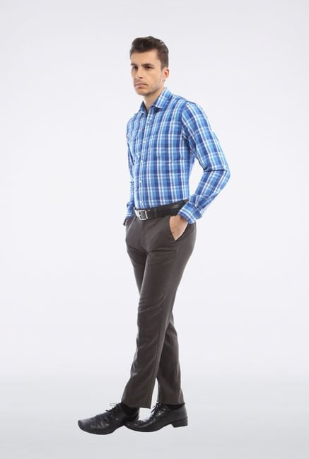 Peter England Blue Checks Slim fit Casual Shirt Peter England Blue Checks Slim fit Casual Shirt