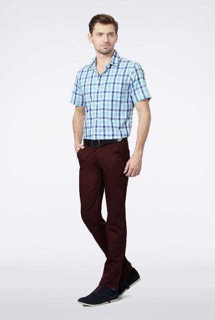Peter England Blue & White Checks Casual Shirt Peter England Blue & White Checks Casual Shirt