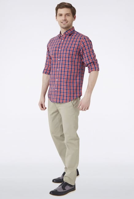 Peter England Red & Blue Checks Slim fit Casual Shirt Peter England Red & Blue Checks Slim fit Casual Shirt