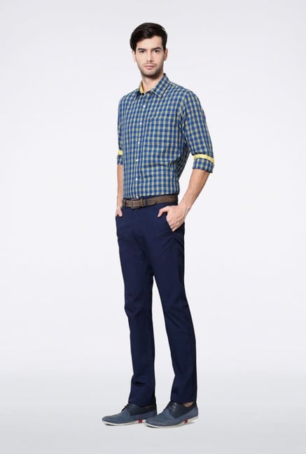 Allen Solly Blue Checks Slim fit Casual Shirt Allen Solly Blue Checks Slim fit Casual Shirt