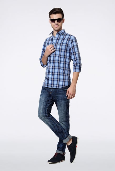 Allen Solly Blue Checks Slim fit Casual Shirt Allen Solly Blue Checks Slim fit Casual Shirt