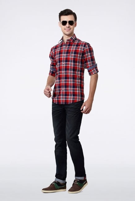 Allen Solly Red & Blue Checks Casual Shirt Allen Solly Red & Blue Checks Casual Shirt