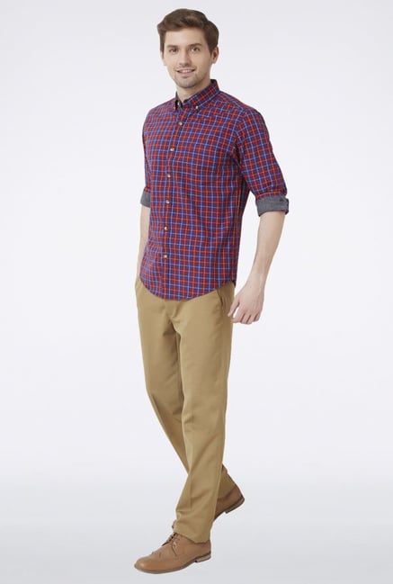 Peter England Red Checks Slim fit Casual Shirt Peter England Red Checks Slim fit Casual Shirt